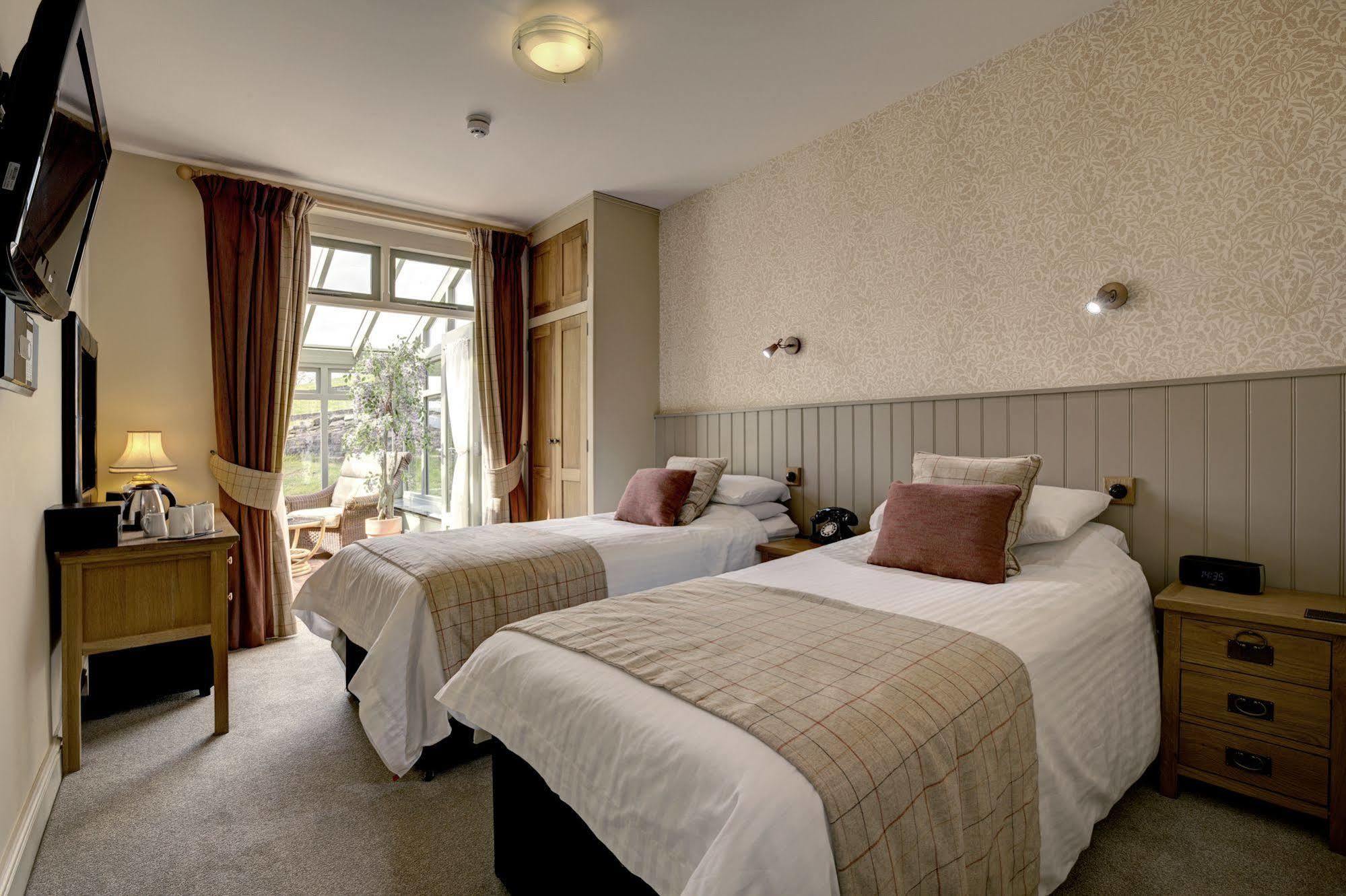 Stone House Hotel Hawes Esterno foto