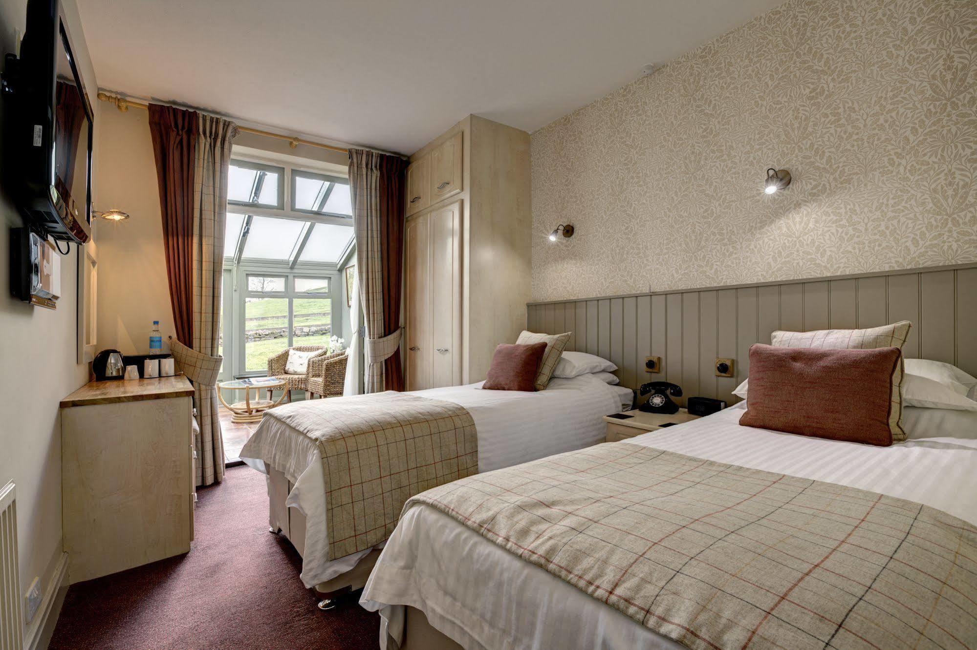 Stone House Hotel Hawes Esterno foto